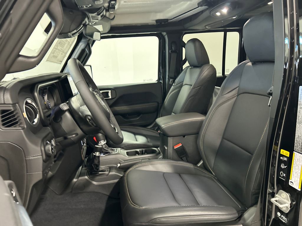 New 2026 Jeep Gladiator Sport image 15