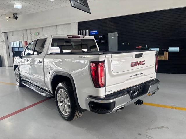 Used 2021 GMC Sierra 1500 SLT w/ SLT Premium Package AWD/4WD image 6