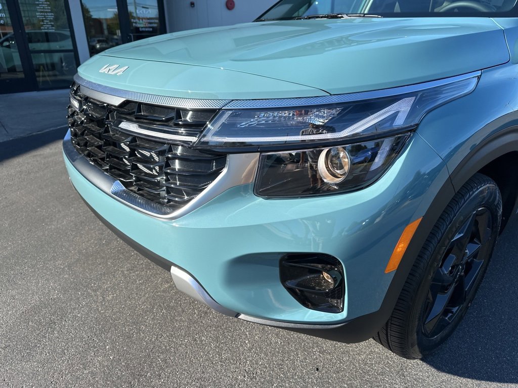New 2026 Kia Seltos EX image 12
