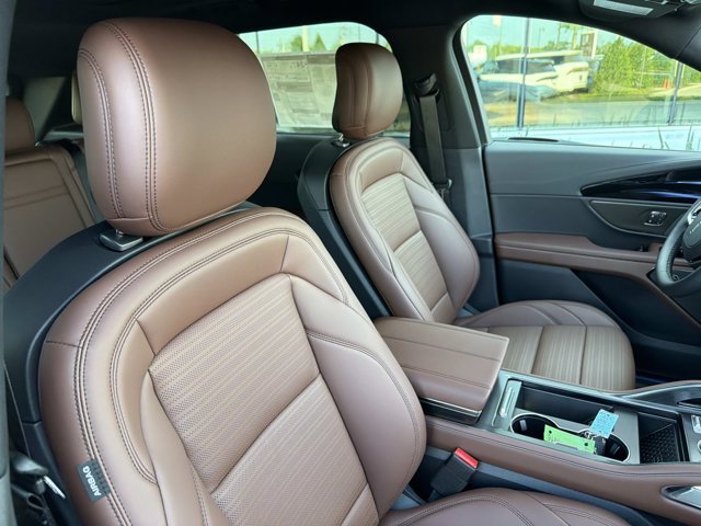 New 2026 Lincoln Nautilus Reserve w/ Jet Appearance Package AWD/4WD image 18