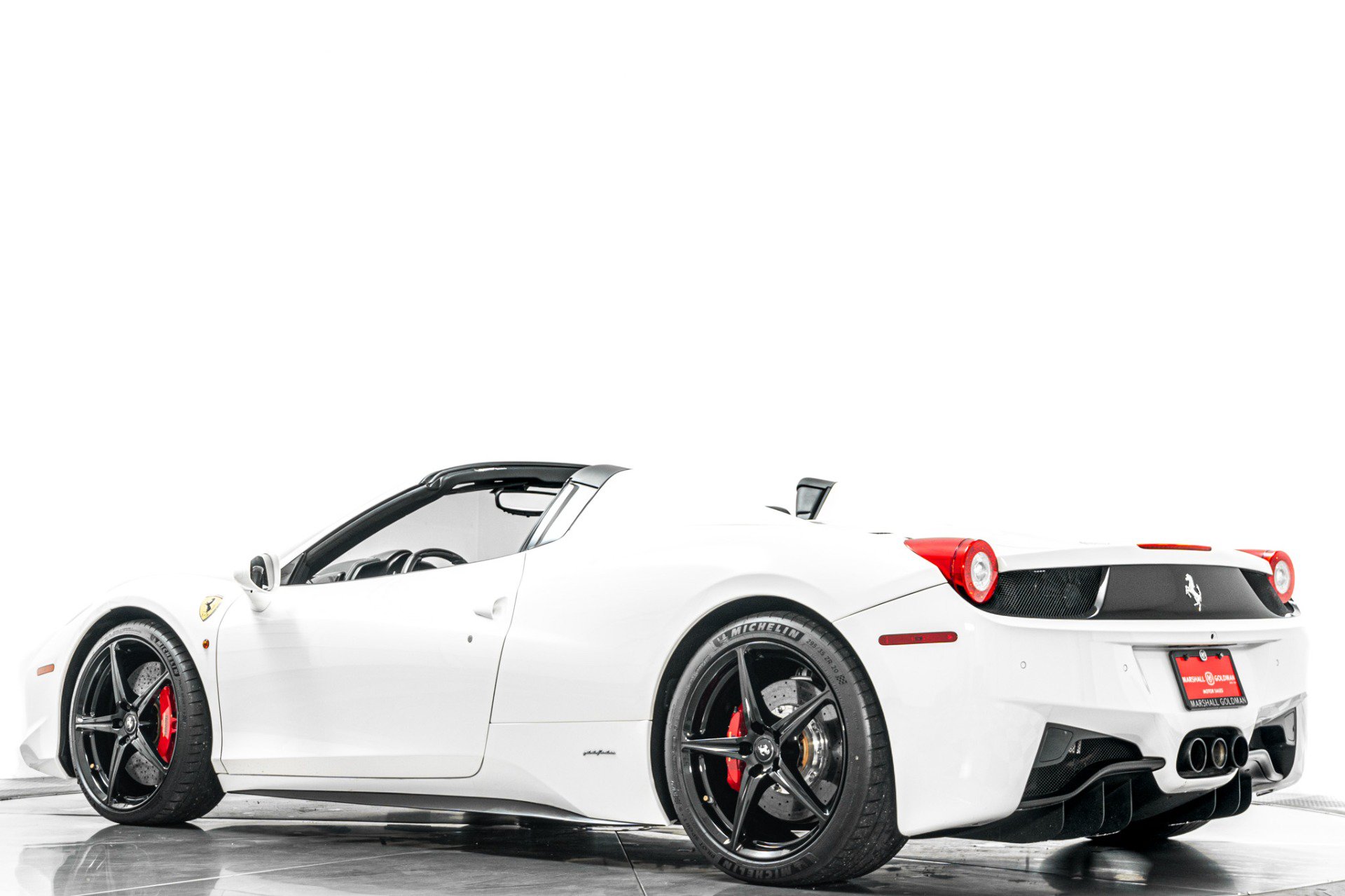 Used 2015 Ferrari 458 Spider RWD image 34