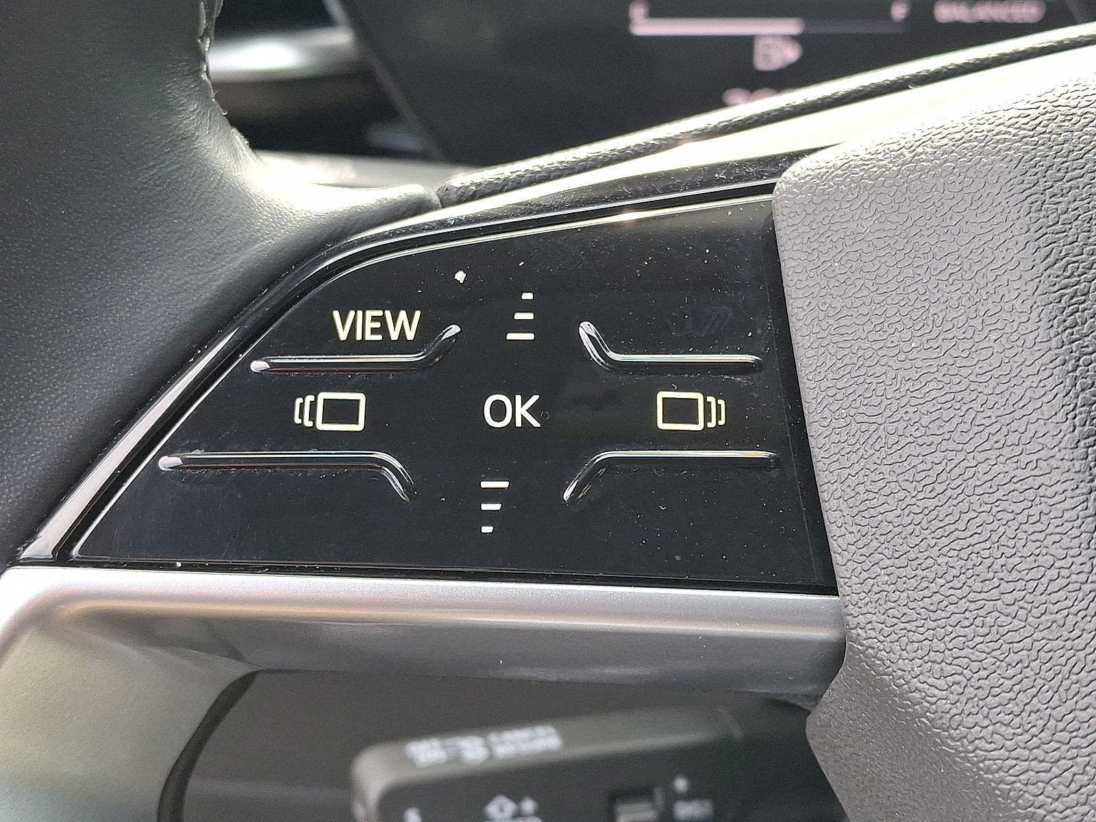 Certified 2025 Audi Q5 Premium w/ Convenience Package AWD/4WD image 23