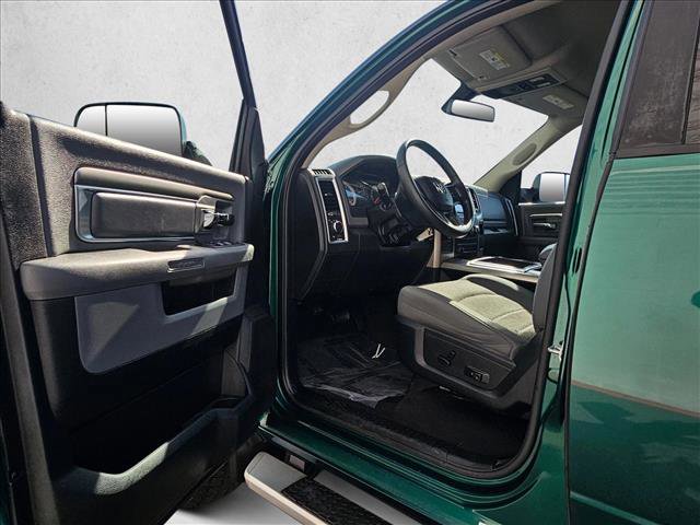 Used 2015 RAM 3500 SLT image 18