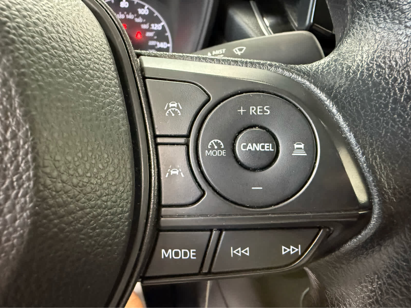 Used 2024 Toyota Corolla LE image 14