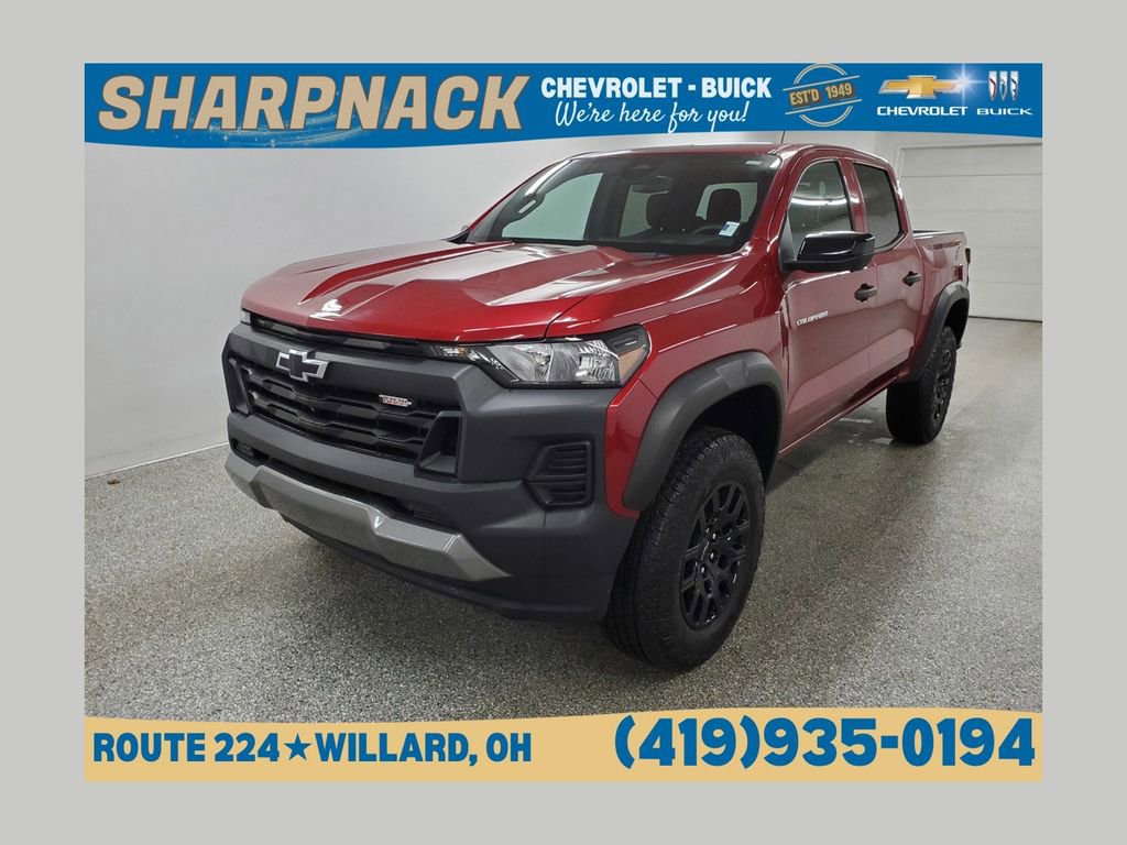Used 2023 Chevrolet Colorado Trail Boss w/ Technology Package AWD/4WD image 1