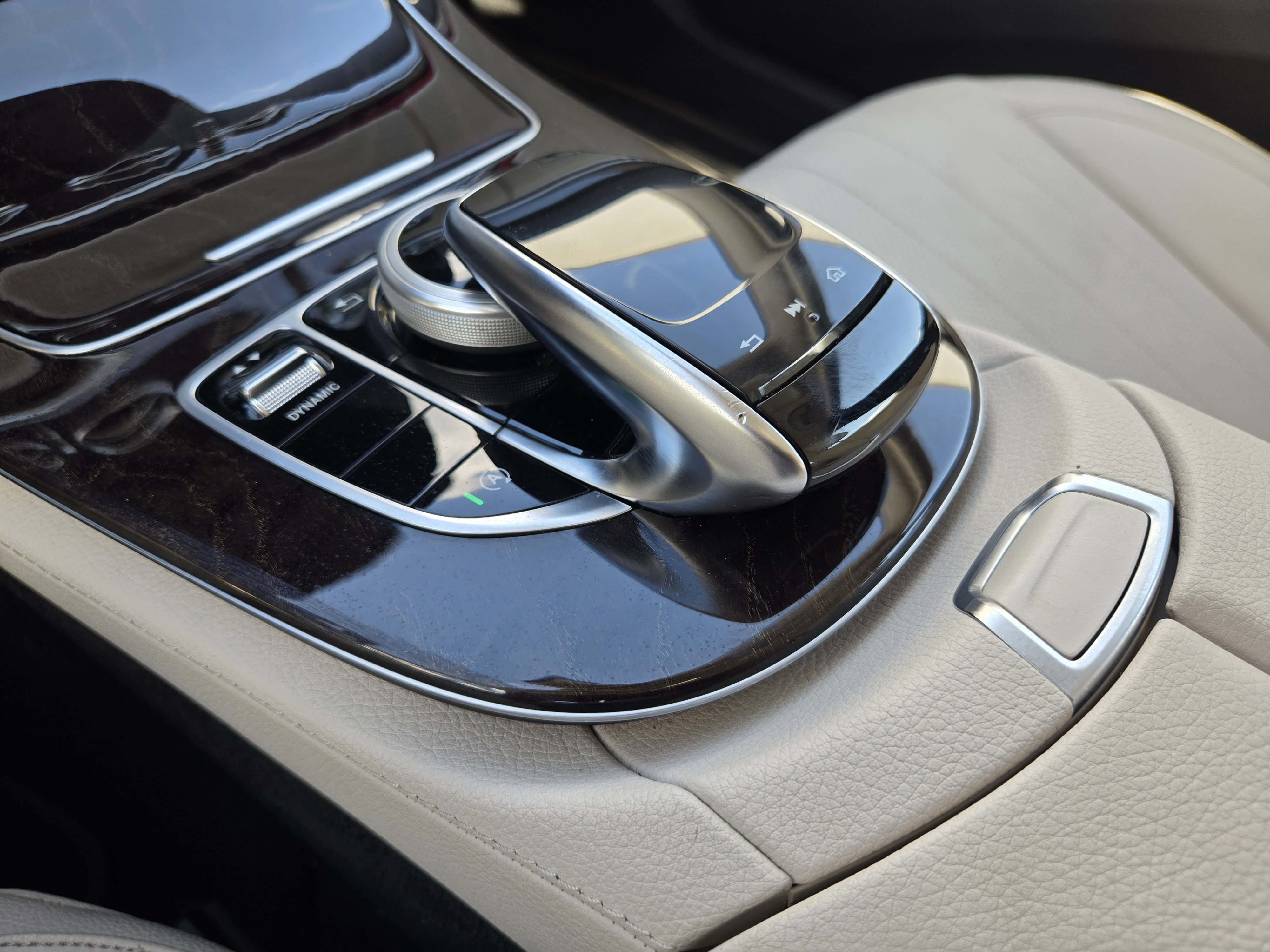 Used 2020 Mercedes-Benz E 450 4MATIC Sedan image 23