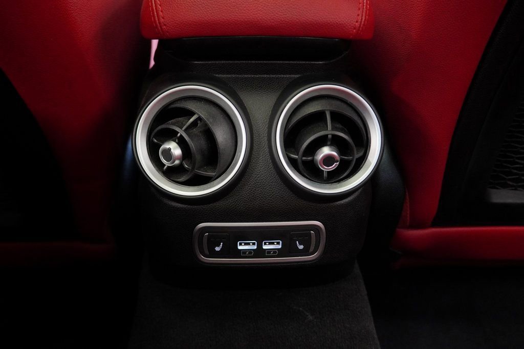 Used 2024 Alfa Romeo Giulia Veloce image 26