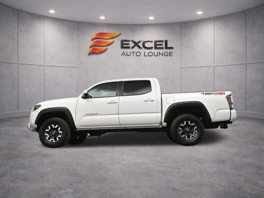 Used 2023 Toyota Tacoma TRD Off-Road w/ Technology Package AWD/4WD image 38