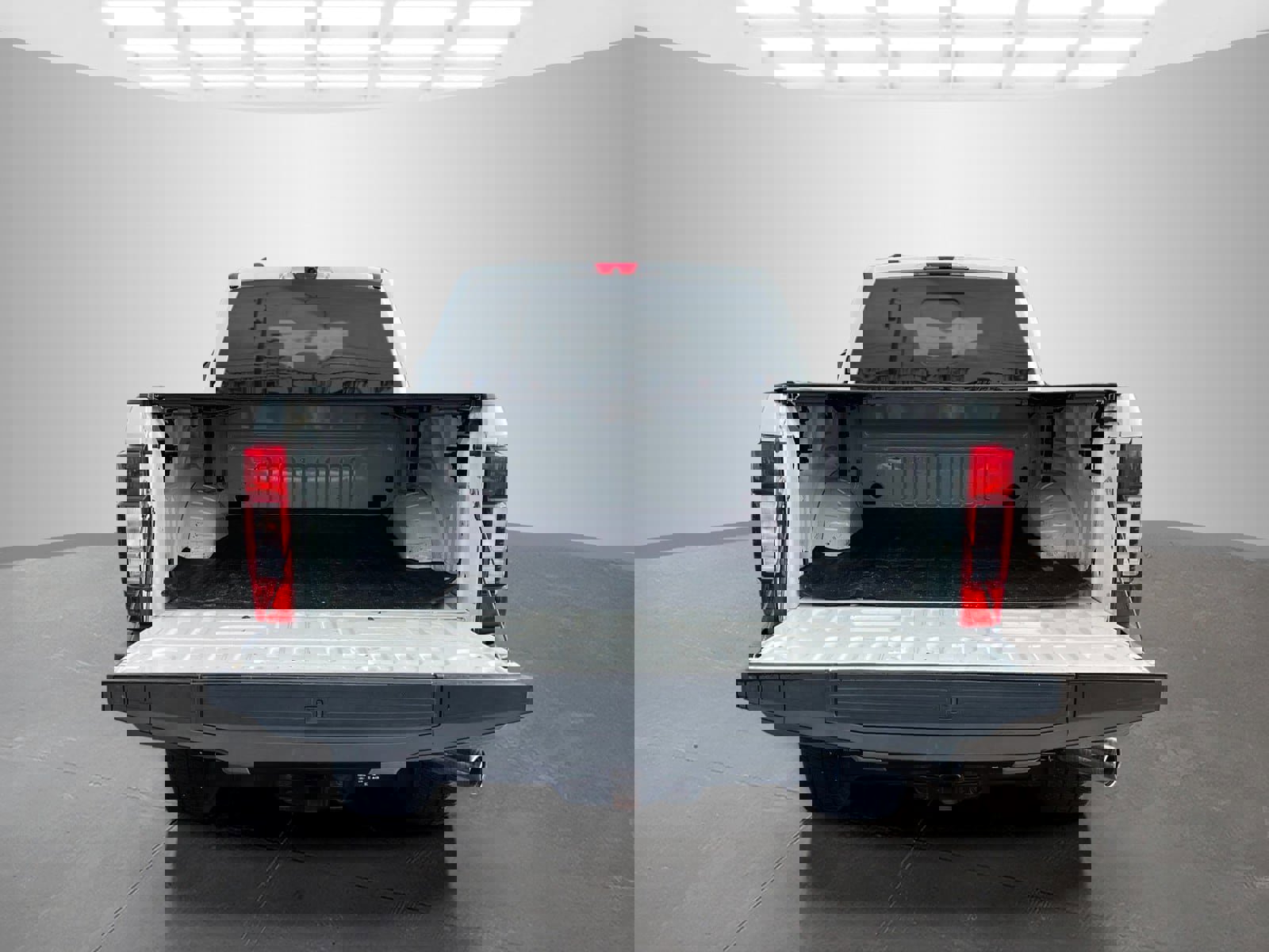 Used 2021 Ford F250 Lariat w/ Lariat Value Package image 6