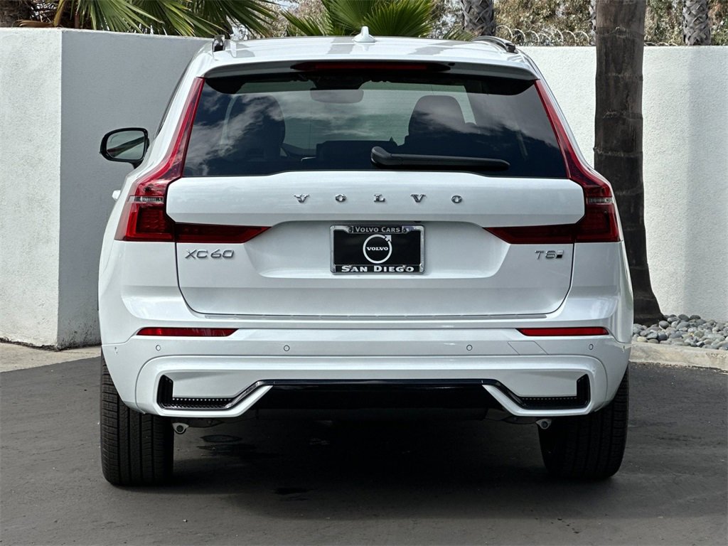 New 2026 Volvo XC60 T8 Ultra w/ Protection Package Premier image 4
