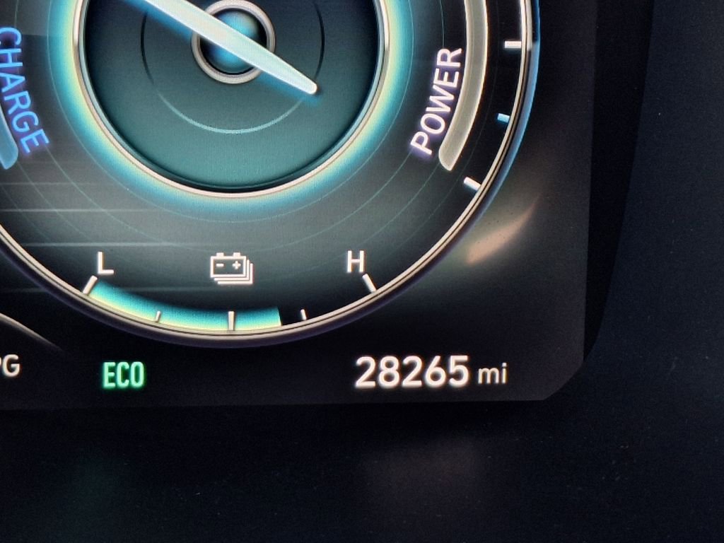 Certified 2023 Hyundai Santa Fe Blue image 19