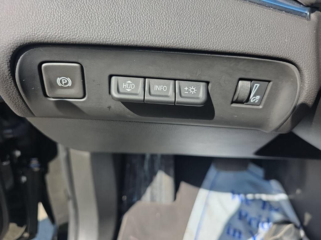 Used 2024 Buick Enclave Avenir w/ Avenir Technology Package FWD image 24