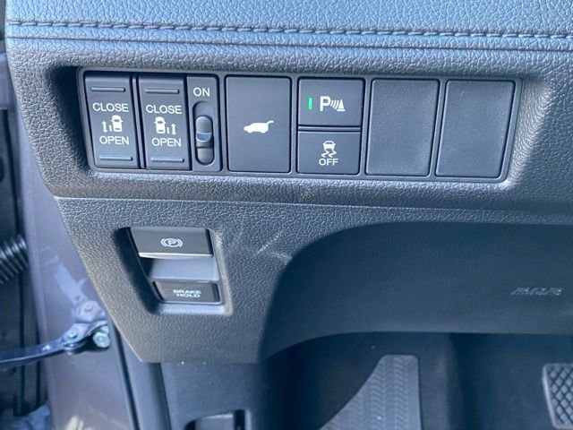 New 2026 Honda Odyssey Touring image 27