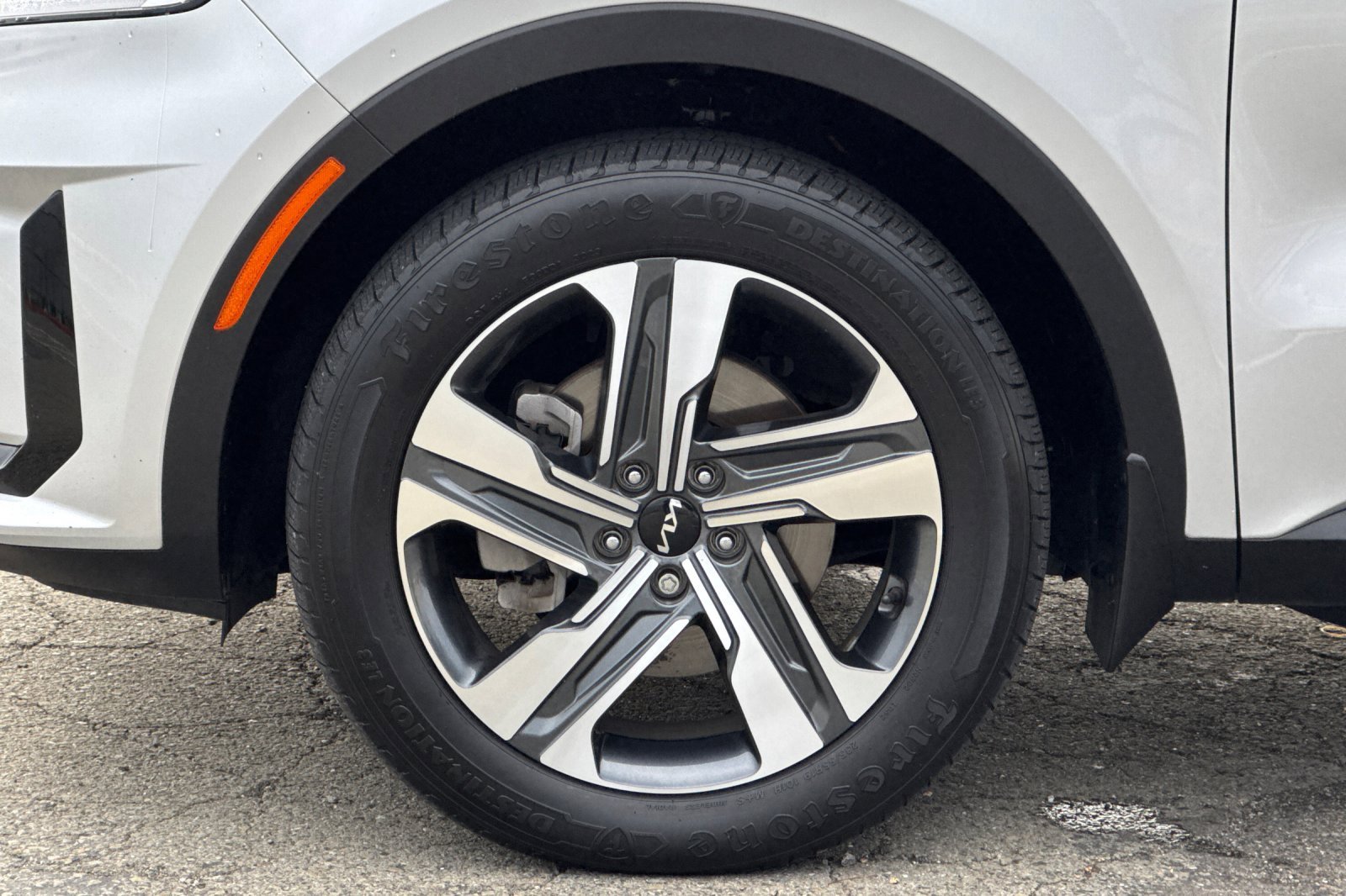 Used 2022 Kia Sorento EX image 26