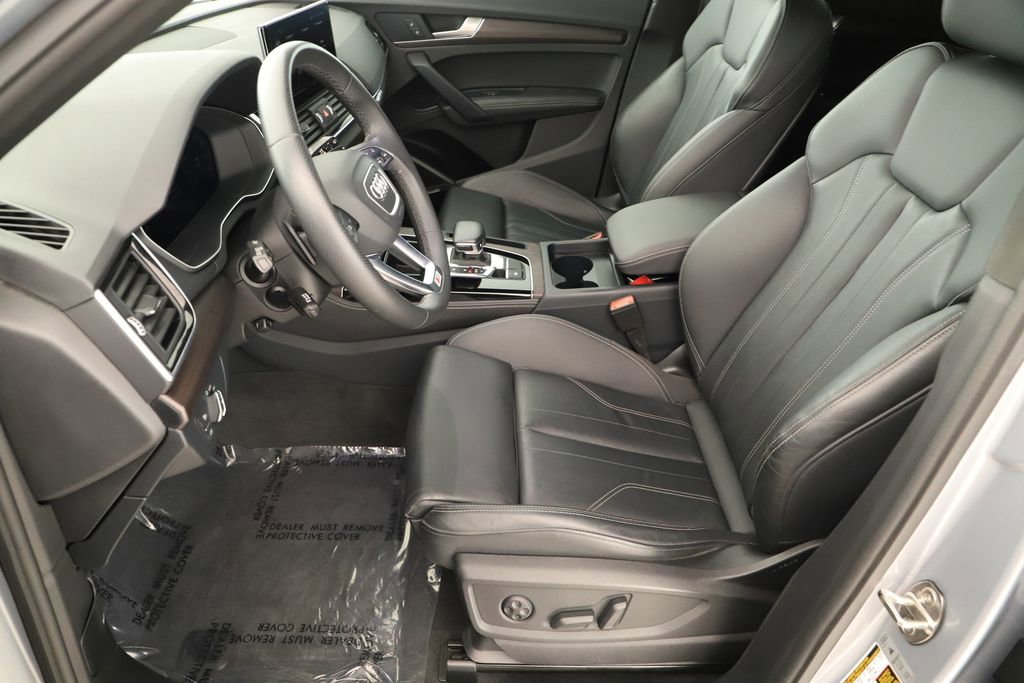 Certified 2024 Audi Q5 e Premium Plus AWD/4WD image 22