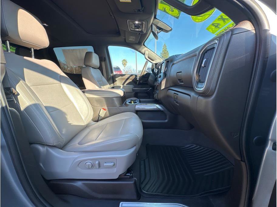 Used 2019 Chevrolet Silverado 1500 LTZ w/ LTZ Plus Package image 11