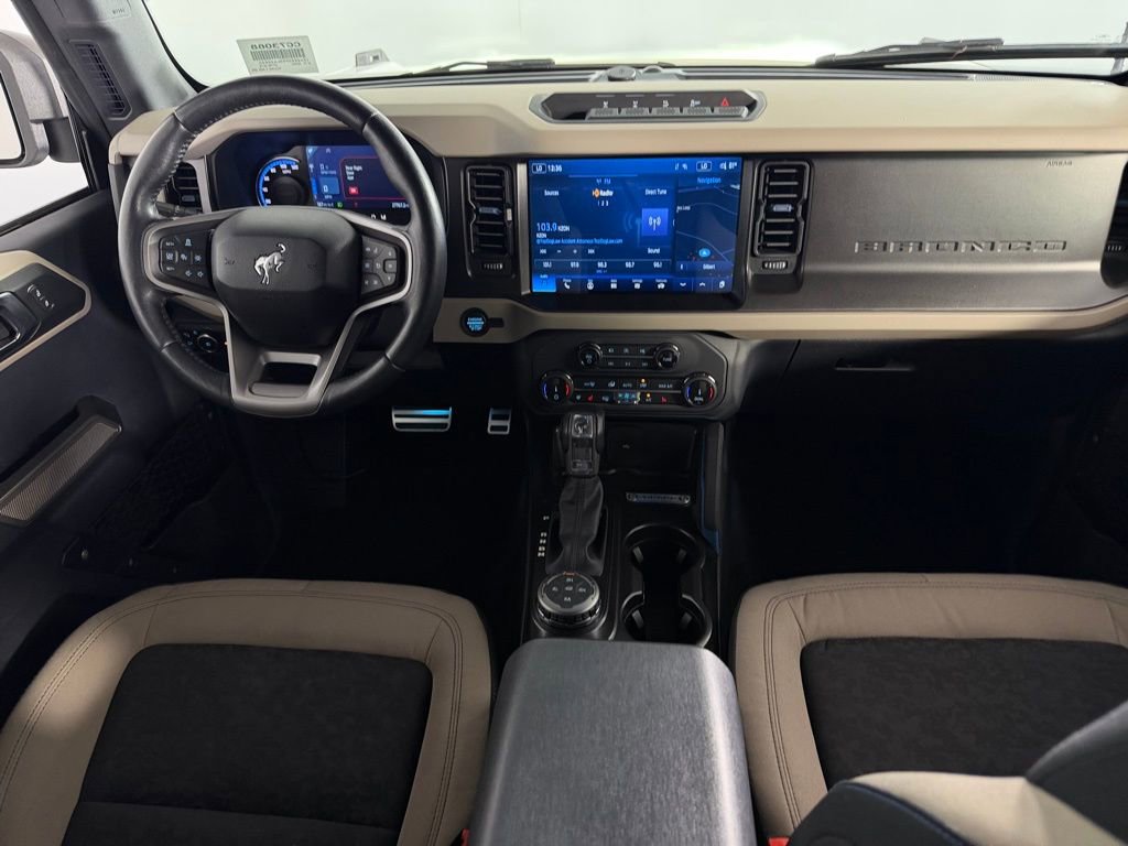 Used 2022 Ford Bronco Wildtrak AWD/4WD image 12