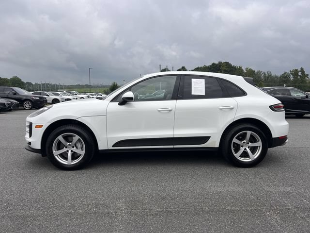 Used 2021 Porsche Macan AWD/4WD image 2