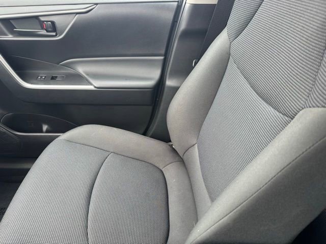 Certified 2023 Toyota RAV4 LE image 21