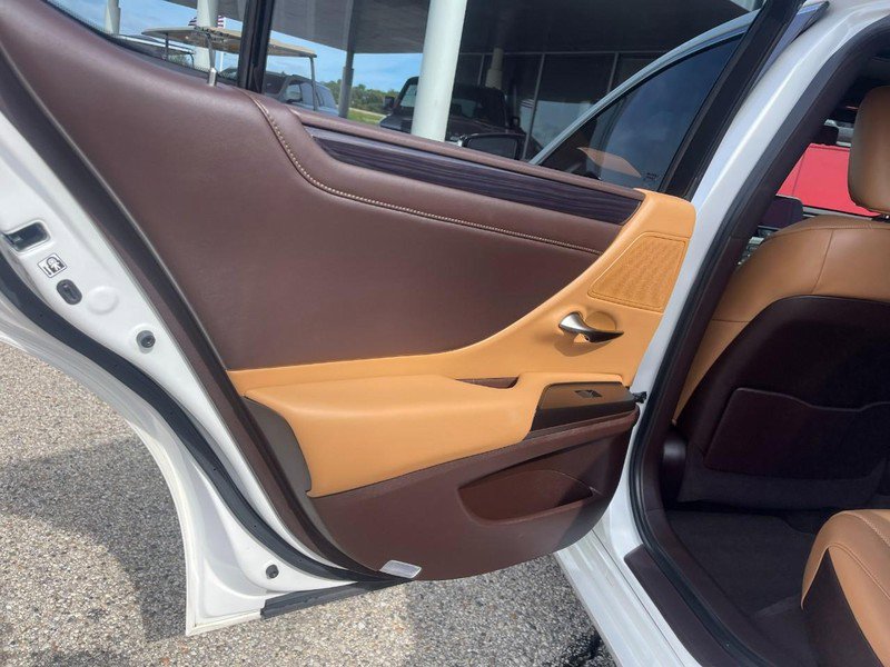 Used 2019 Lexus ES 350 w/ Premium Package image 20