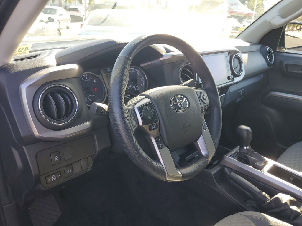 Certified 2022 Toyota Tacoma SR5 image 8