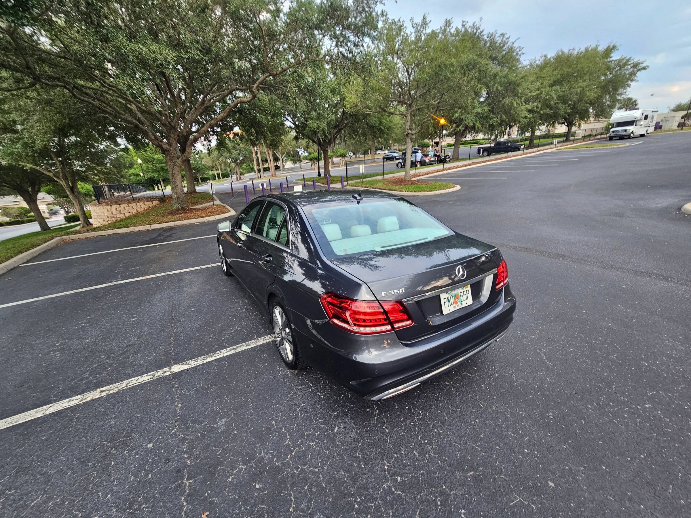 Used 2016 Mercedes-Benz E 350 Sedan image 8