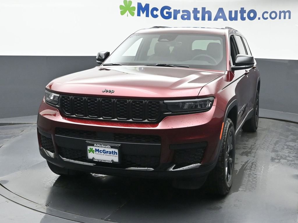Used 2025 Jeep Grand Cherokee L Altitude AWD/4WD image 5
