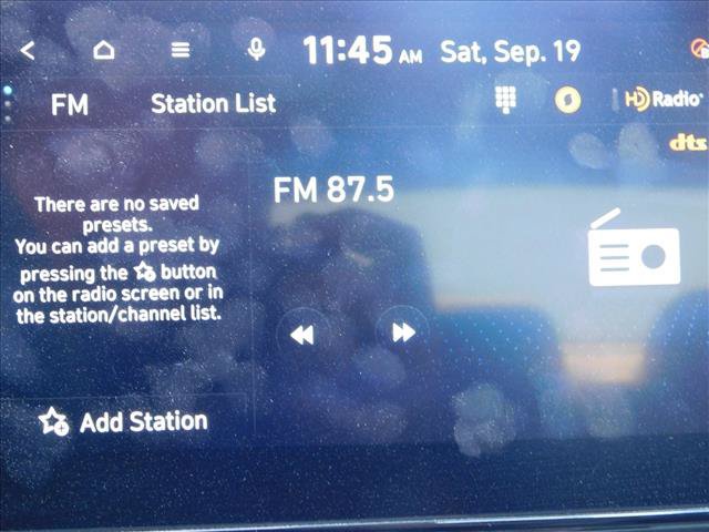 Used 2024 Hyundai Elantra SEL FWD image 11