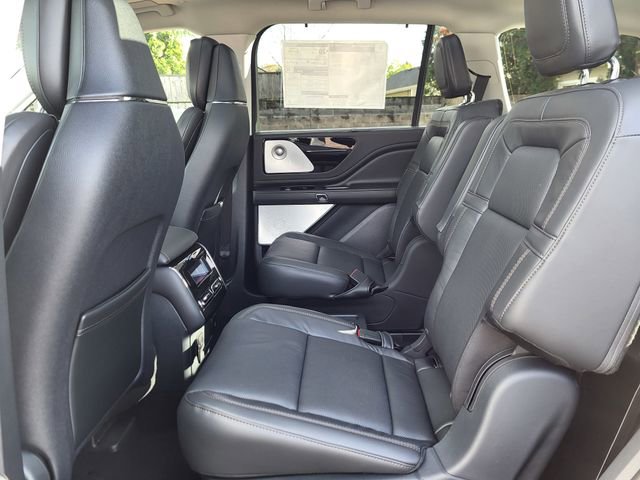New 2025 Lincoln Aviator Reserve w/ Equipment Group 201A image 14