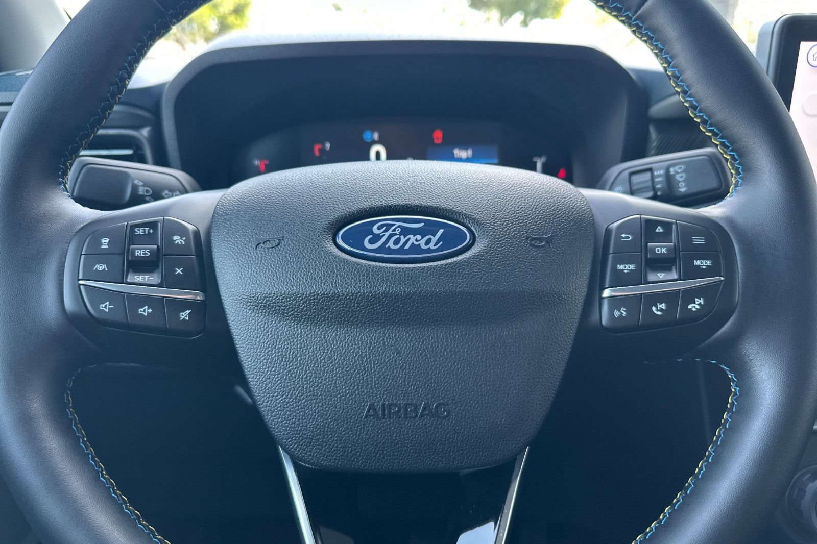 New 2026 Ford Maverick Lobo AWD/4WD image 23