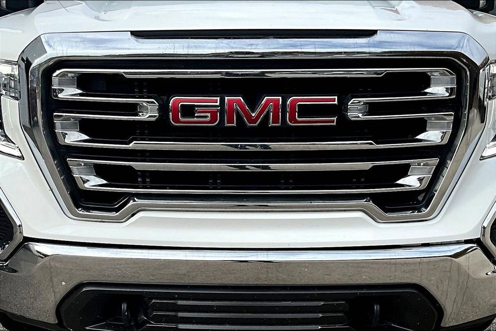 Used 2022 GMC Sierra 1500 SLT image 32