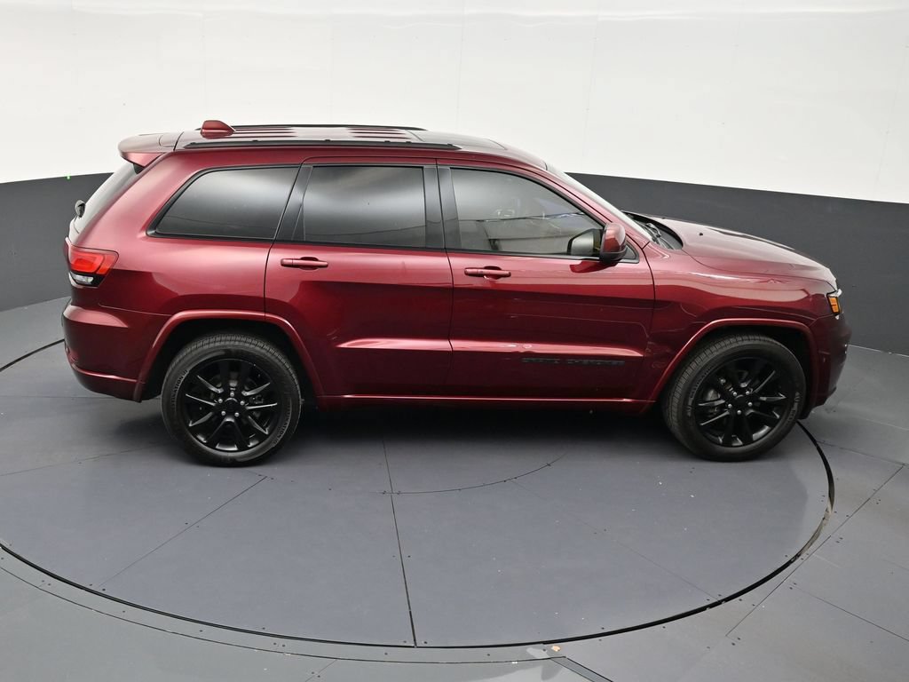 Used 2020 Jeep Grand Cherokee Altitude RWD image 18