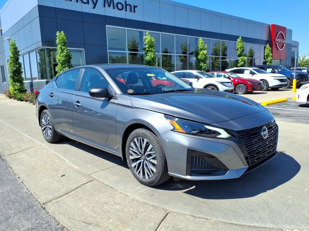 New 2026 Nissan Altima 2.5 SV AWD/4WD image 2