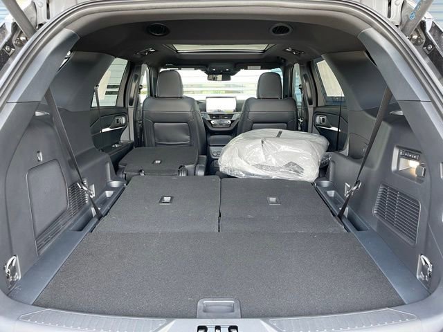 New 2026 Ford Explorer ST w/ Sun And Sound Package AWD/4WD image 24