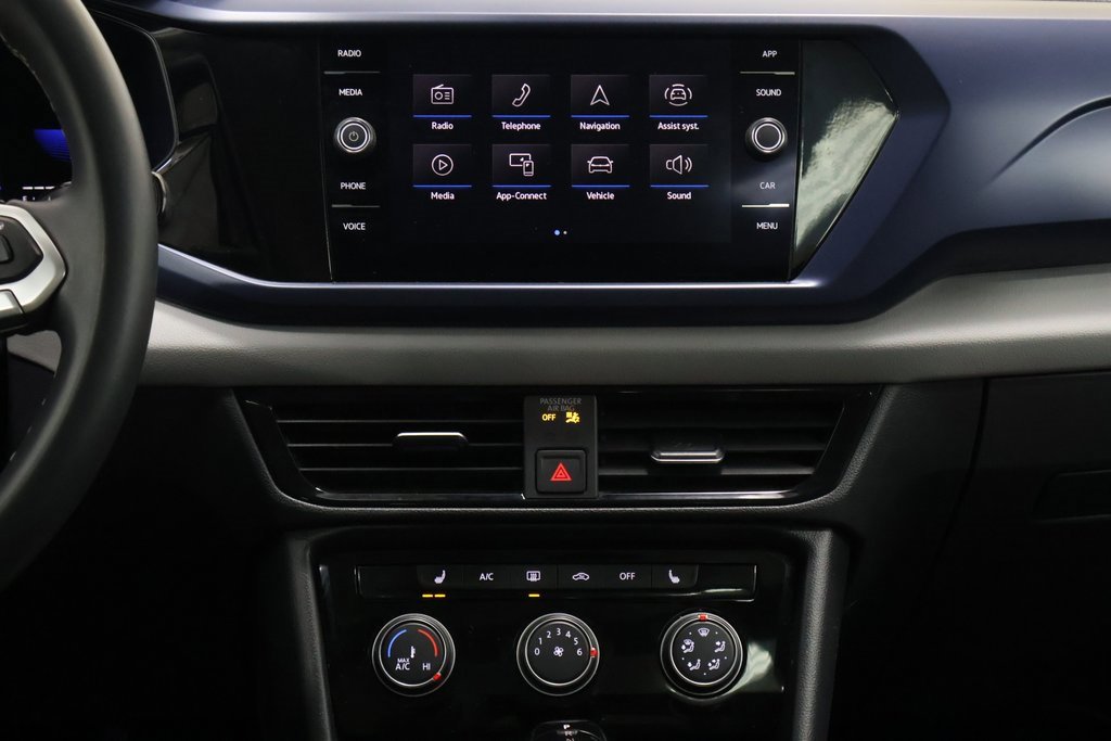 Used 2023 Volkswagen Taos SE w/ Panoramic Sunroof Package image 19