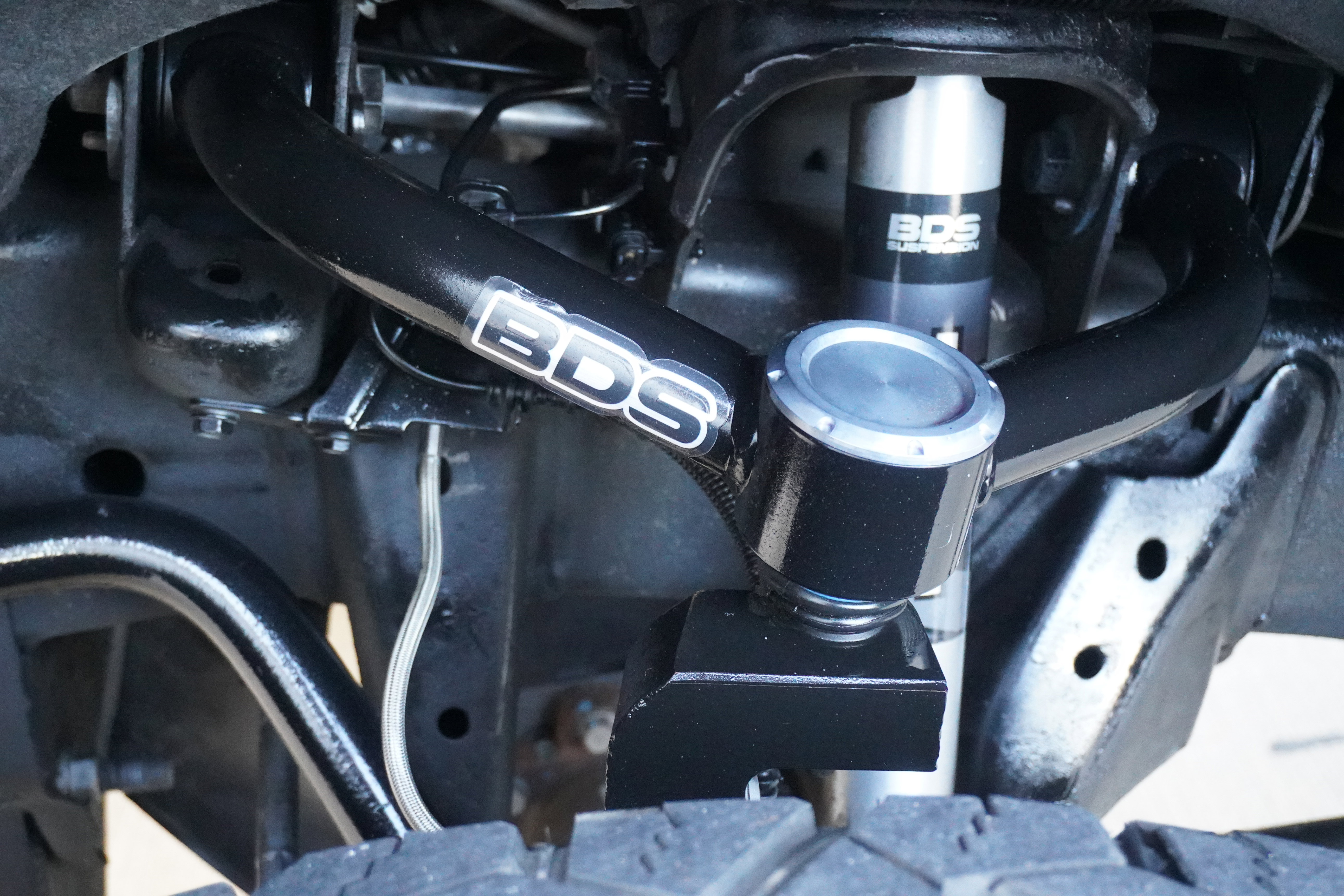 Used 2024 GMC Sierra 2500 AT4 w/ Technology Package image 9