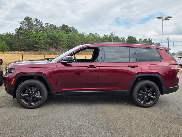 New 2024 Jeep Grand Cherokee L Altitude RWD image 5