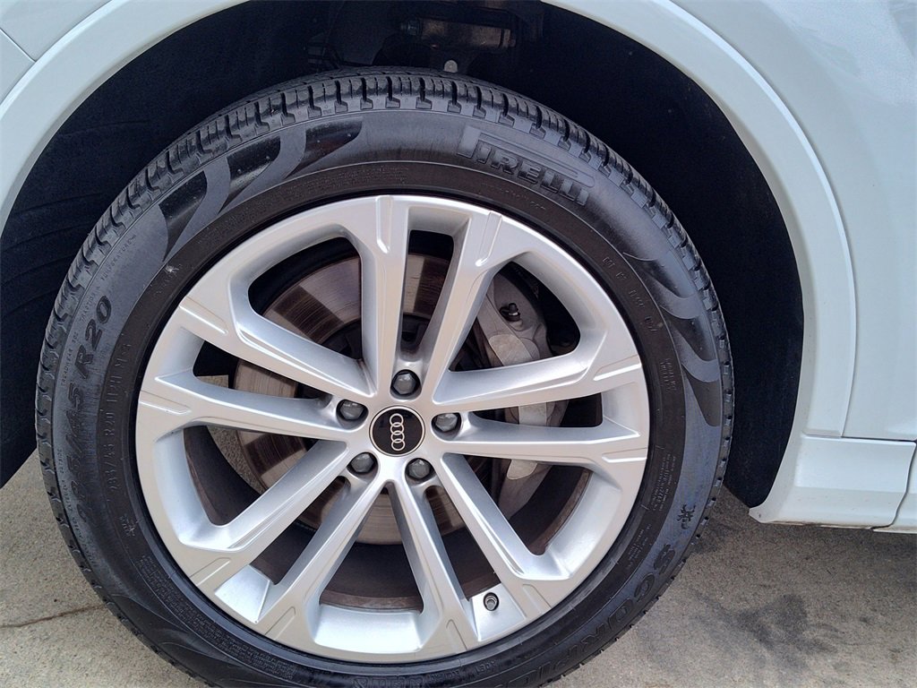 Certified 2025 Audi Q7 2.0T Premium image 18