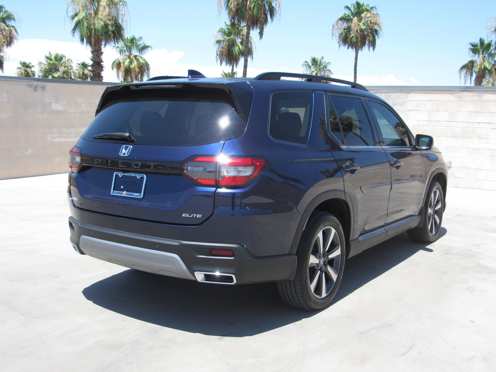 Certified 2023 Honda Pilot Elite image 5