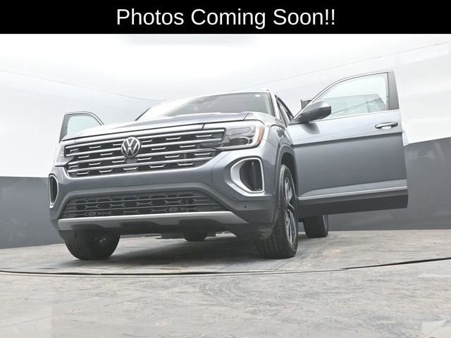 Used 2025 Volkswagen Atlas SEL image 32