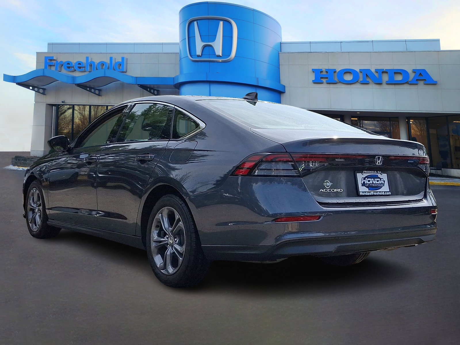 Used 2024 Honda Accord EX image 5