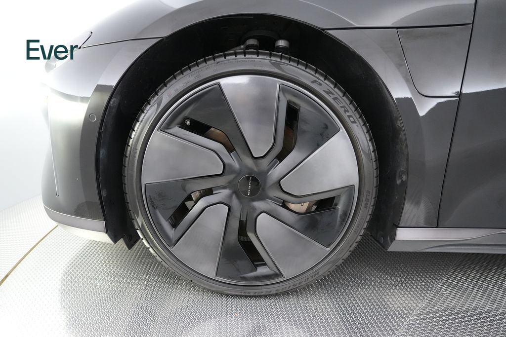 Used 2024 Lucid Air Touring AWD/4WD image 17
