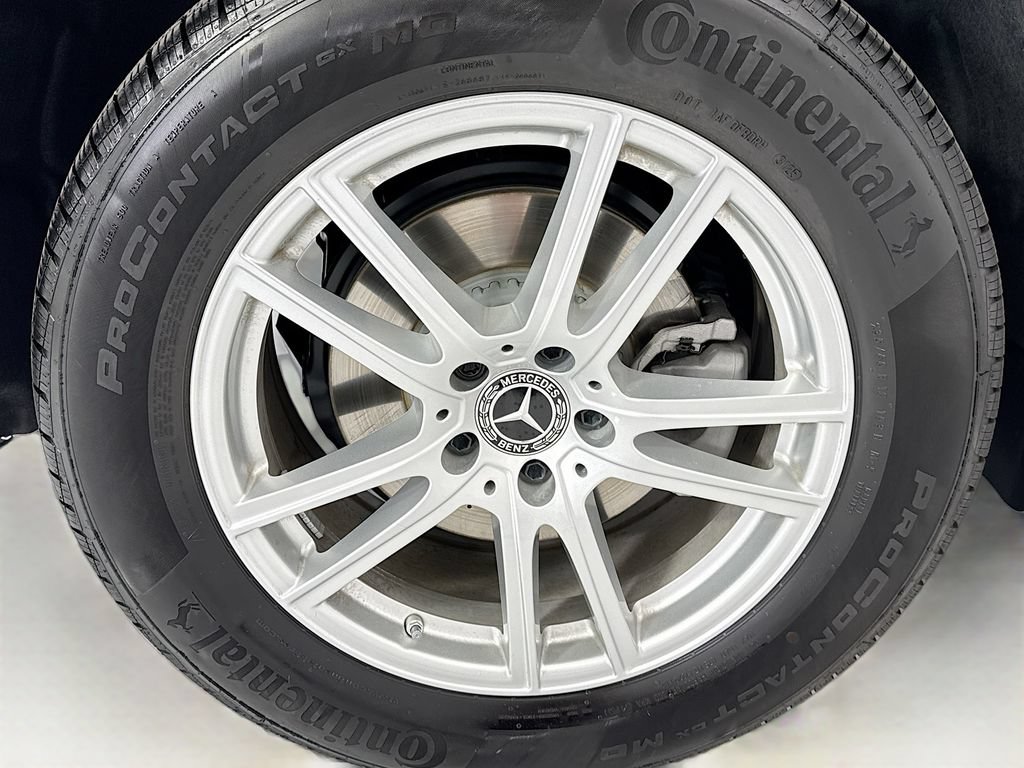 Certified 2026 Mercedes-Benz GLC 300 image 31