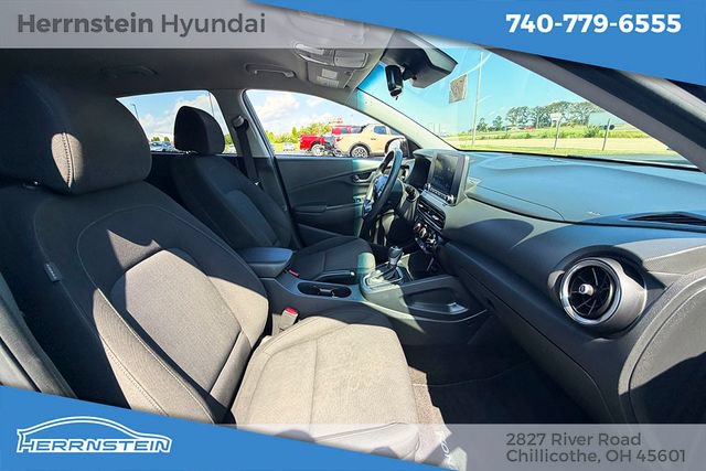 Used 2023 Hyundai Kona SEL AWD/4WD image 15
