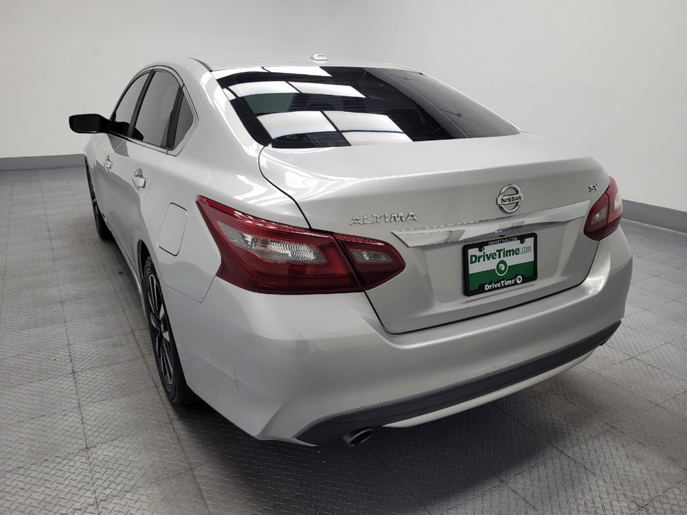 Used 2018 Nissan Altima 2.5 SV FWD image 6