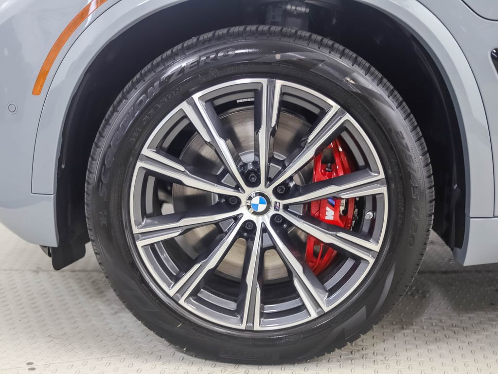 Used 2026 BMW X5 xDrive50e w/ M Sport Package AWD/4WD image 2