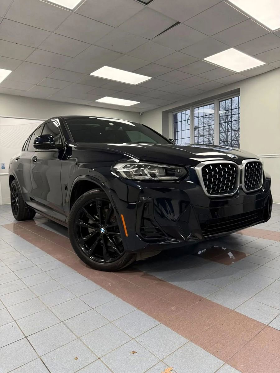 Used 2022 BMW X4 xDrive30i w/ M Sport Package 2 image 1