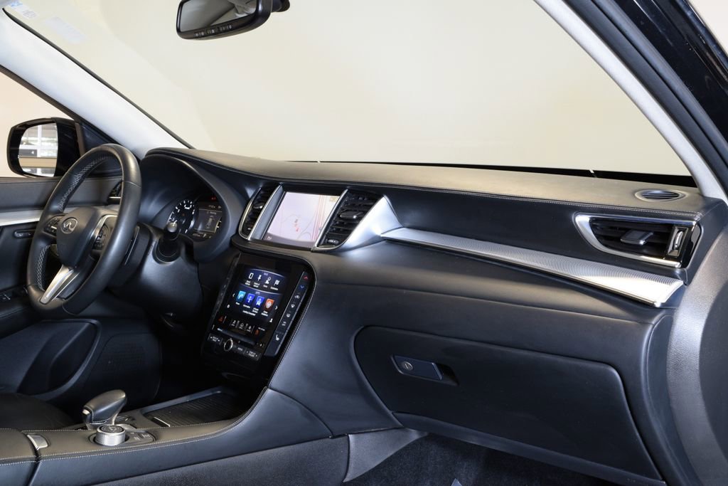 Used 2019 INFINITI QX50 Essential w/ Premium Heat Package AWD/4WD image 32