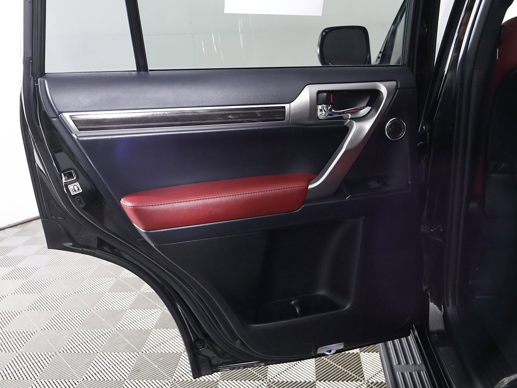 Used 2023 Lexus GX 460 Premium image 30