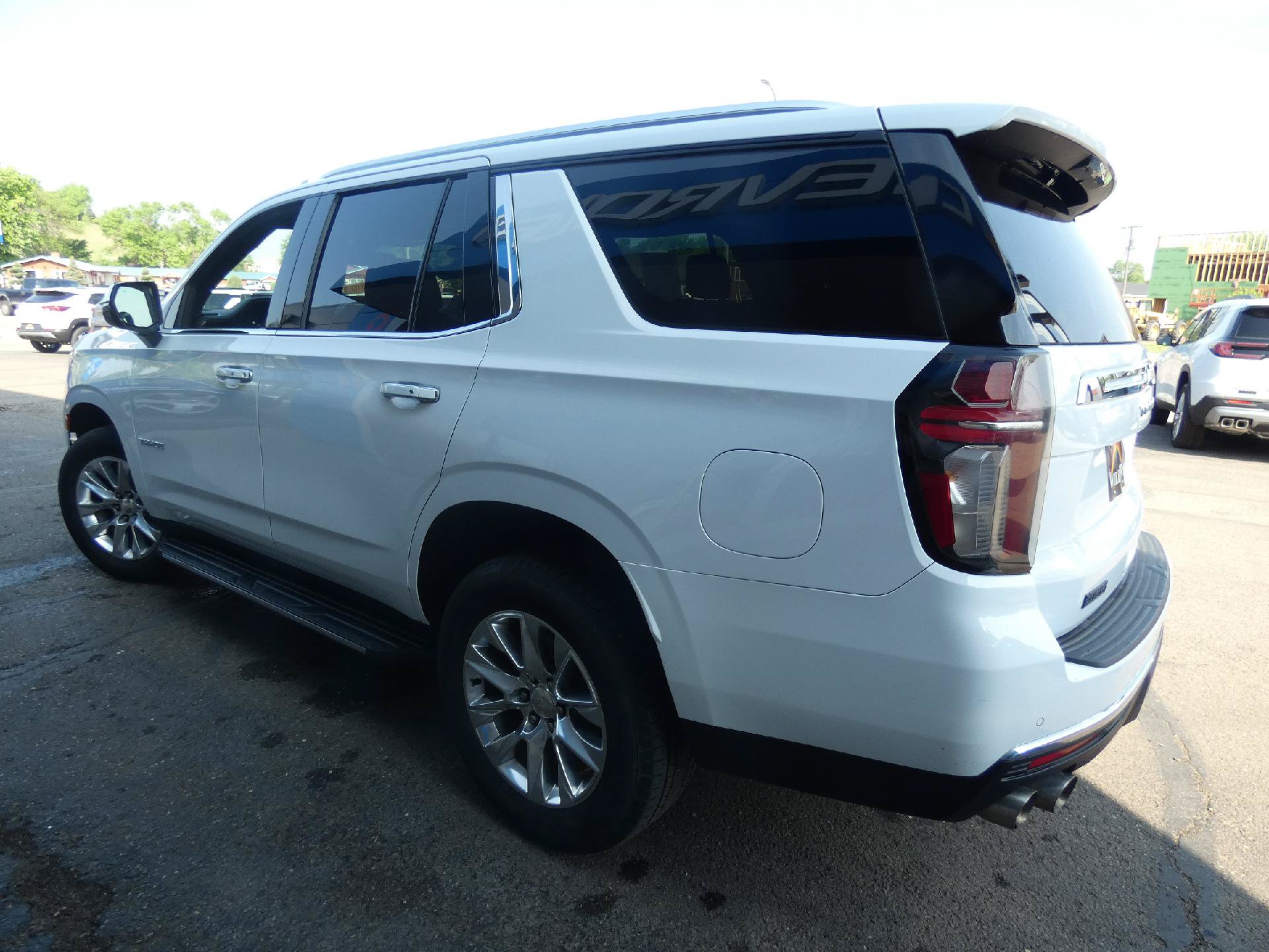 Used 2021 Chevrolet Tahoe Premier AWD/4WD image 12
